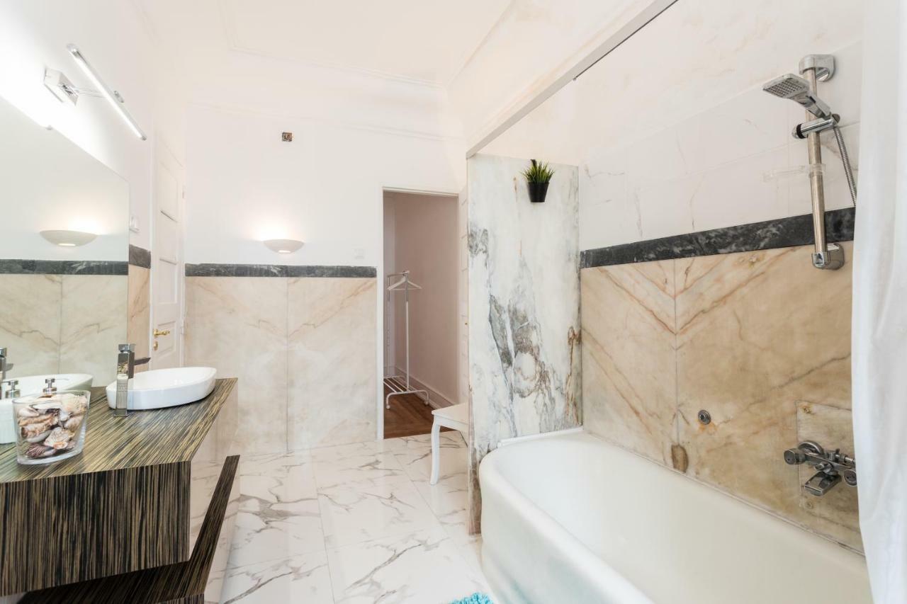 6 Clouds Apartment Lissabon Exterior foto